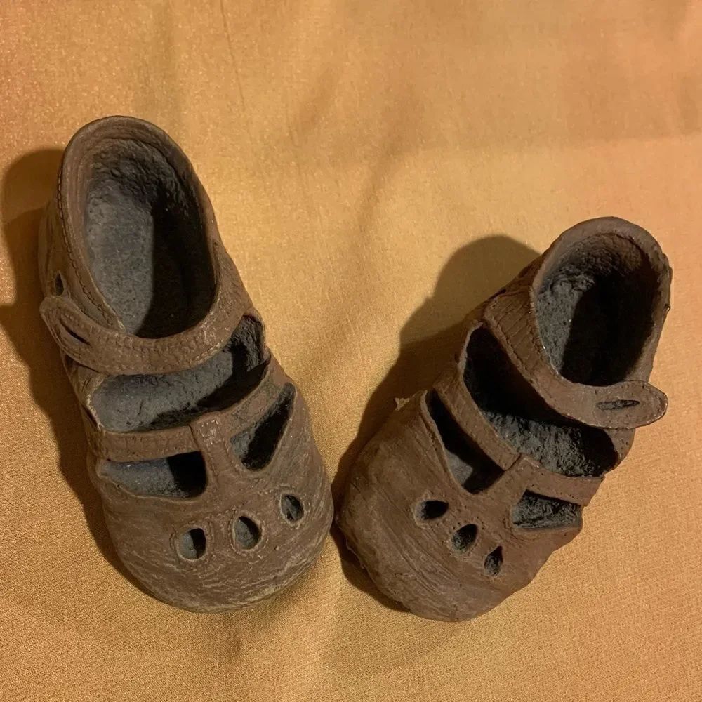Resin ‘bronzed’ baby shoes nursery ornament